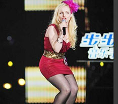 性感小貓E   翻版美國Lady Gaga    