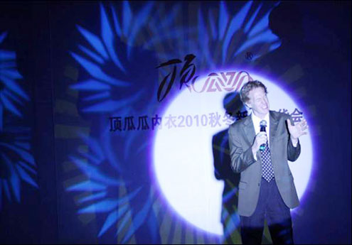 美國藍(lán)調(diào)爵士歌手